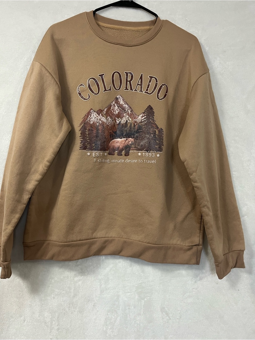 Colorado Graphic Crewneck Sweatshirt - Tan
